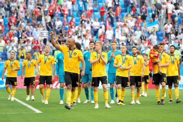 与其他国际 与其他国际