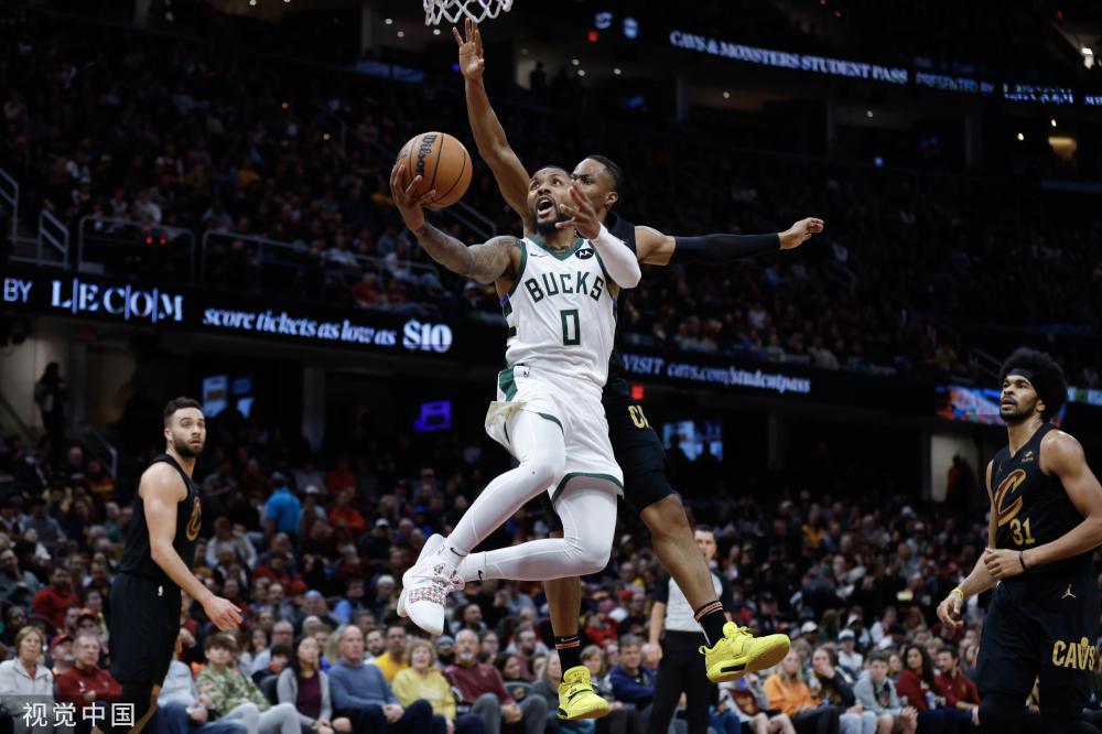 年羽毛球冠 年羽毛球冠