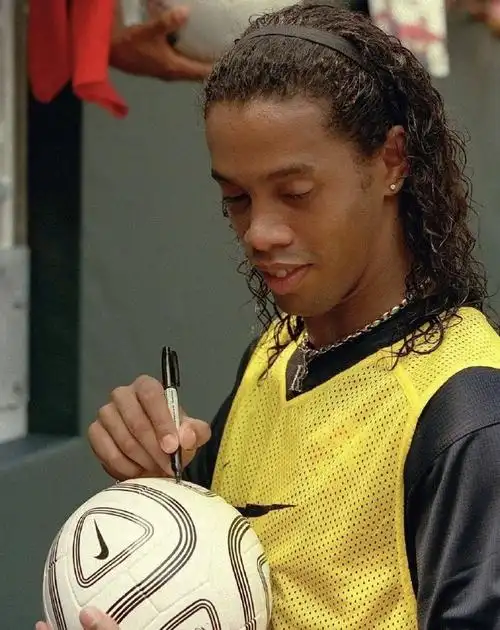 通过对他们 通过对他们