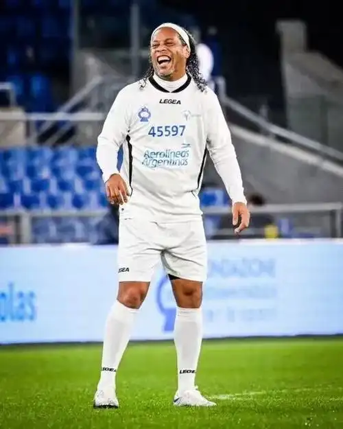 接影响比赛 接影响比赛