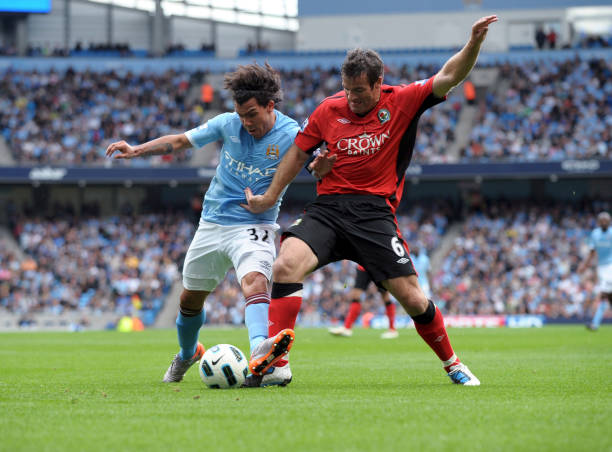 员接连受伤 员接连受伤